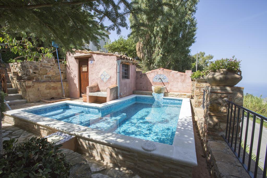 Villa Degli Artisti Cefalù Rum bild
